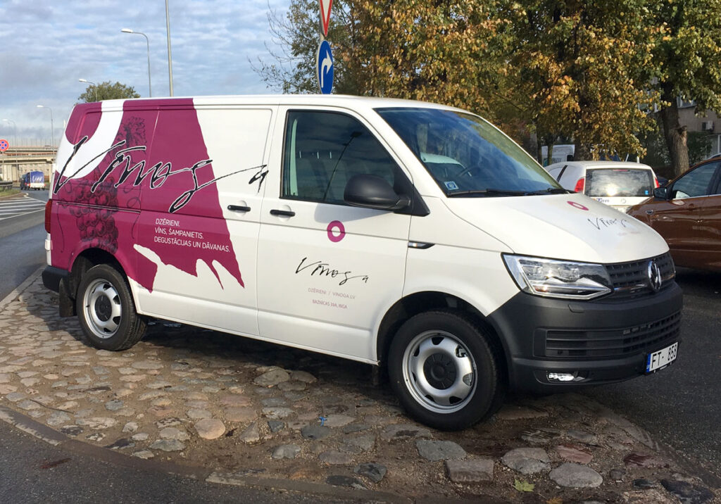 Daļēja auto aplīmēšana ar līmplēvi