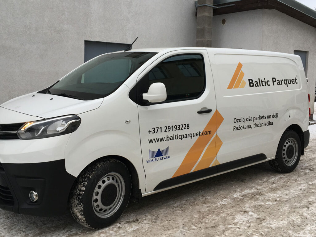 Auto aplīmēšana ar drukātu plēvi - Baltic Parquet
